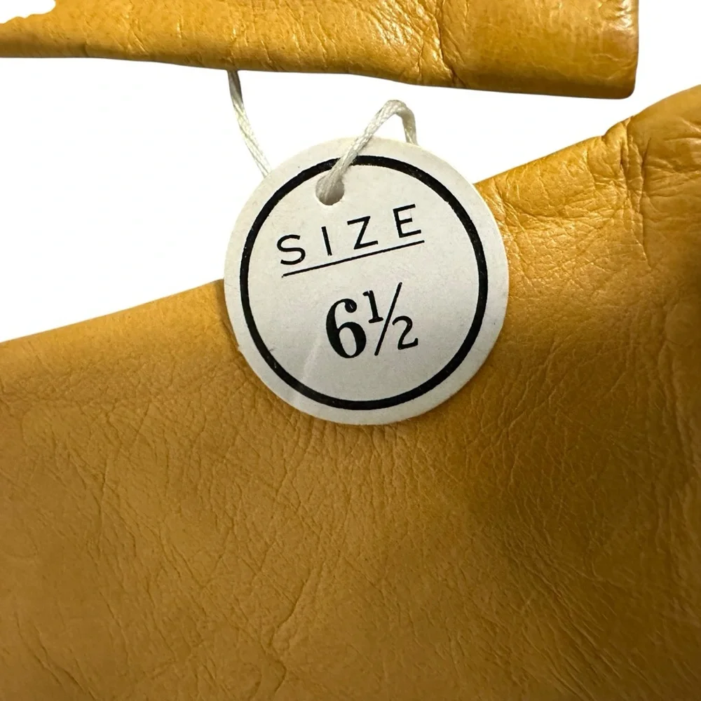 Vintage Aris Womens 100% Silk Lined Leather Gloves Size 6.5 Yellow